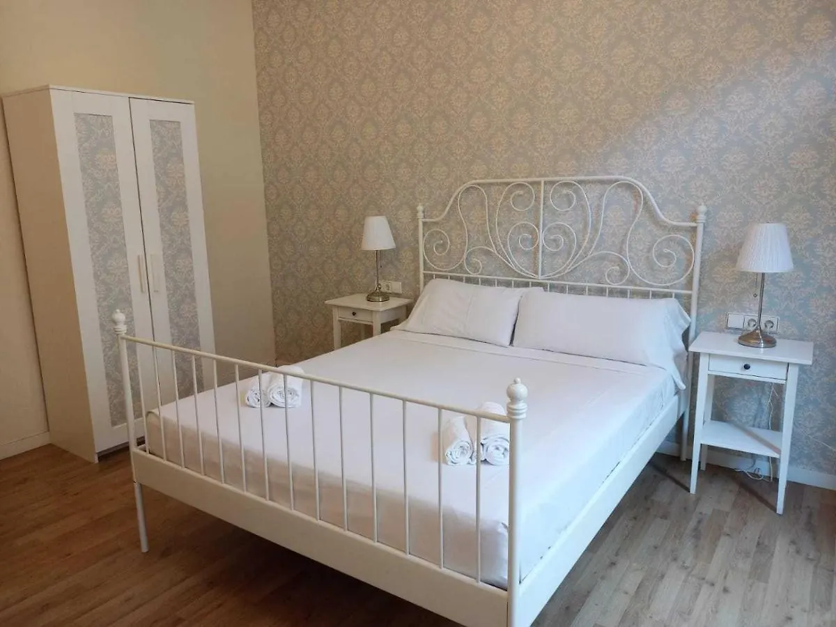 Lumine Luxury Suites By Gaiarooms Barcelona Guest house