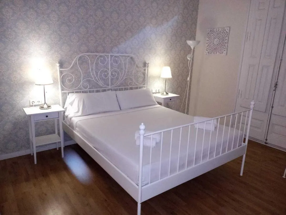 Lumine Luxury Suites By Gaiarooms Barcelona Guest house
