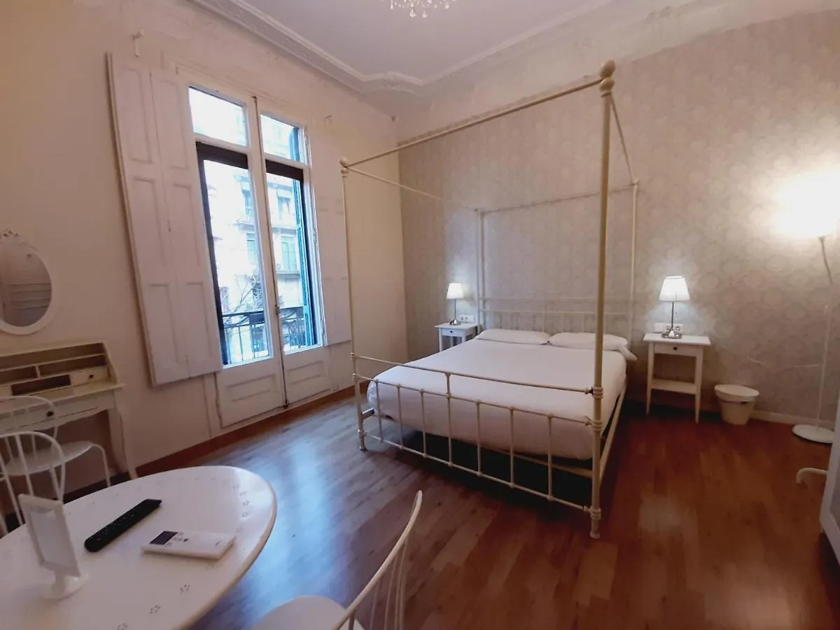 Lumine Luxury Suites By Gaiarooms Barcelona Guest house