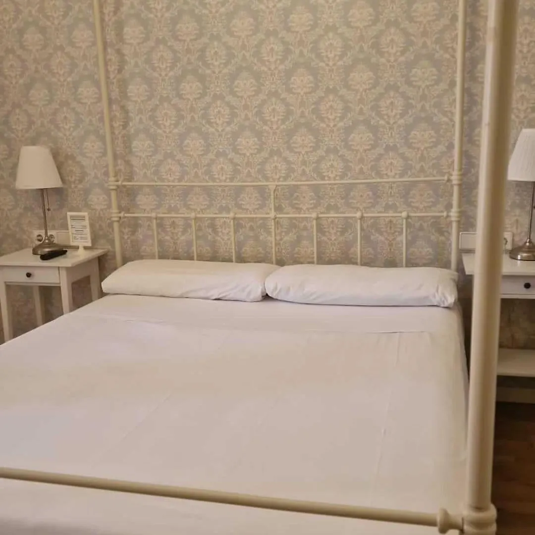 Lumine Luxury Suites By Gaiarooms Barcellona